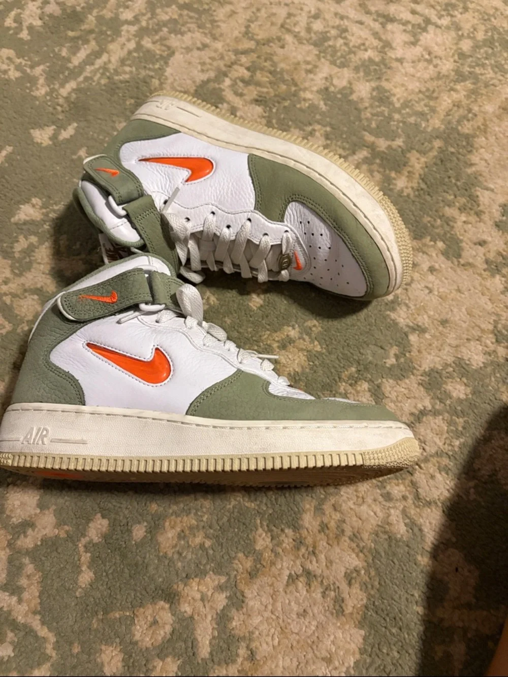 Nike Mens Air Force 1 High-Top Sneakers white & green mid QS jewel oil sz 7